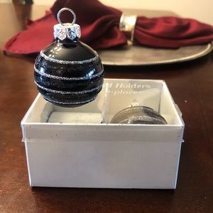 8-Michael’s Black & Silver Bulb Place Card Holders